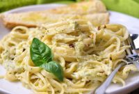 Creamy Zucchini Pasta Sauce Recipe for Light Weeknight Dinners