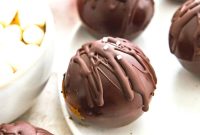Vegan Hot Chocolate Bombs: Dairy-Free Paleo Recipe and How-To