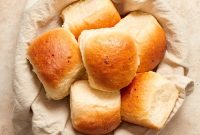 Soft Dairy-Free Dinner Rolls Recipe for Fluffy Homemade Bread