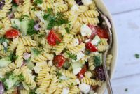 Classic Greek Pasta Salad Recipe for Mediterranean Flavor