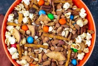 Caramel Apple Trail Mix Recipe: Sweet & Crunchy Snack Mix