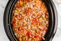 Slow Cooker Stuffed Pepper Soup Recipe for Comforting Weeknights