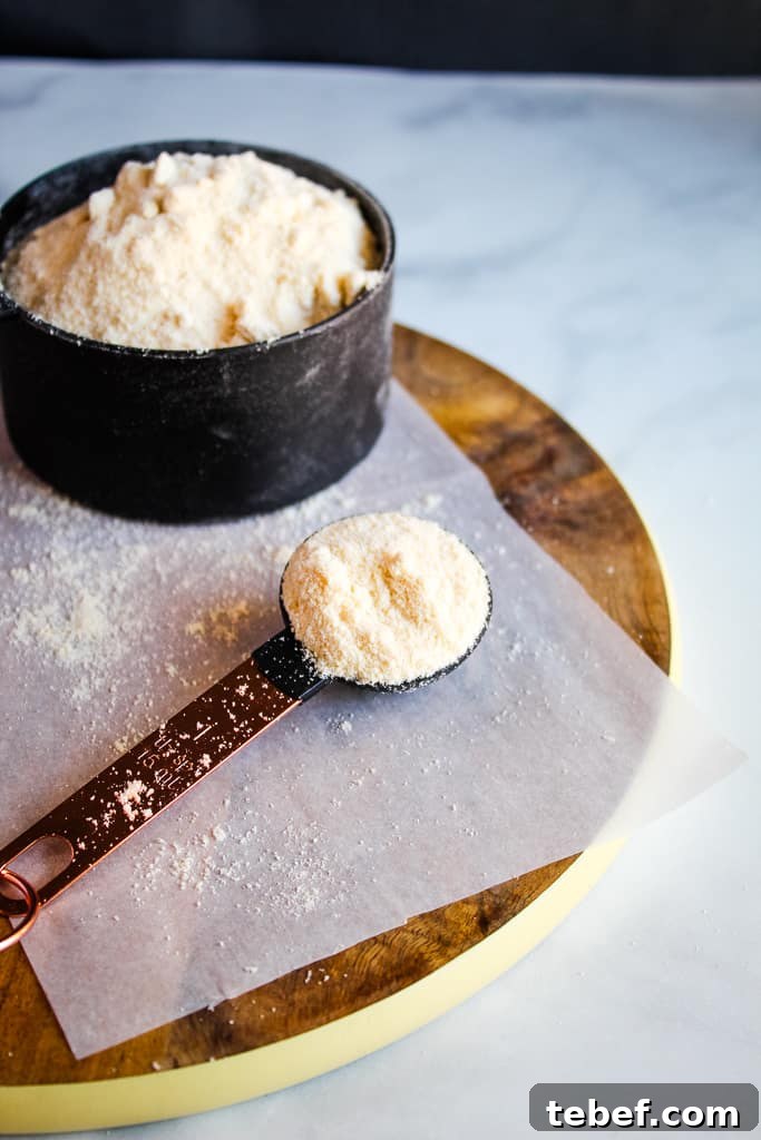 Almond Flour Substitutes: Top Alternatives and How to Use Them 4 coconut flour in a measuring spoon