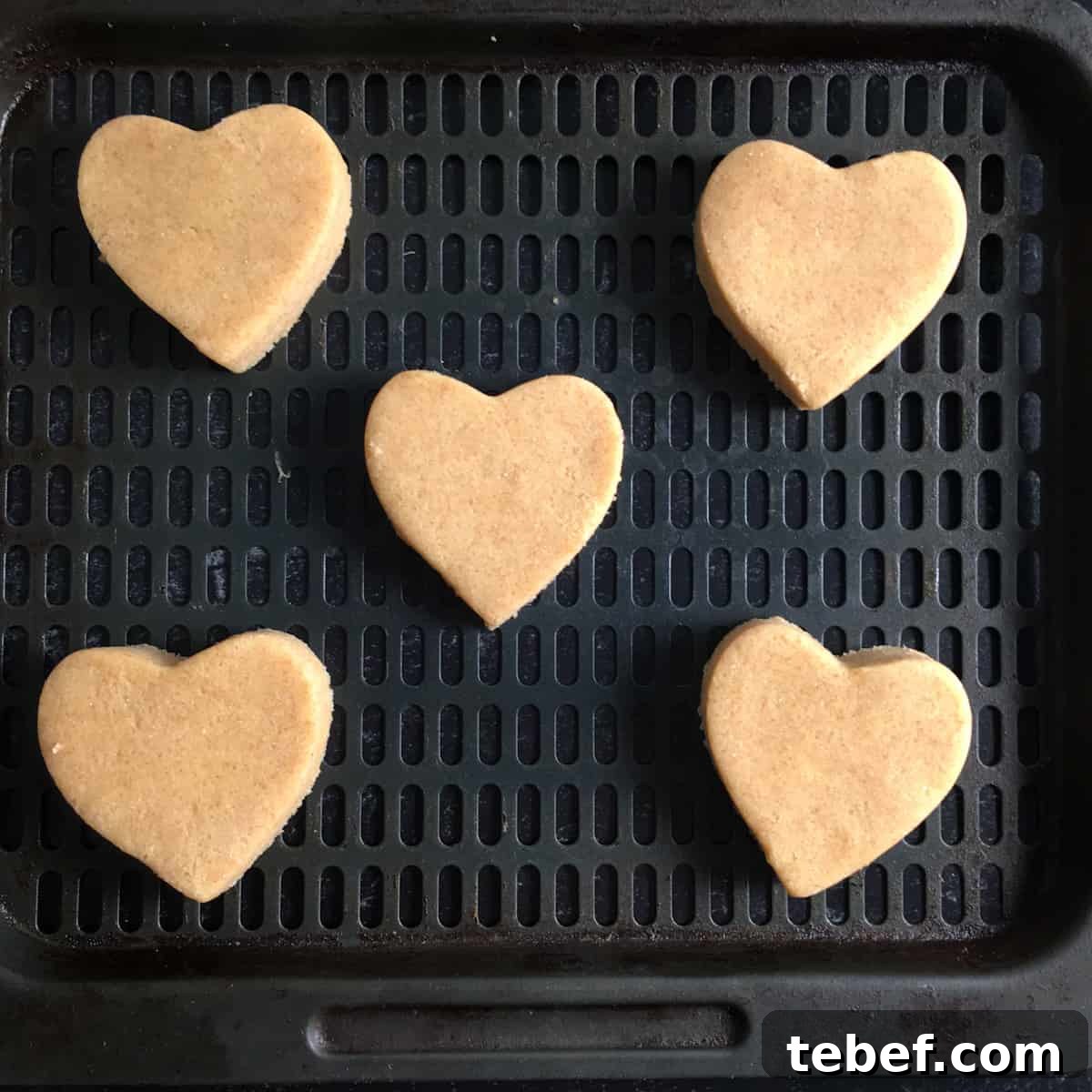 Homemade Air Fryer Sugar Cookies Recipe from Scratch 6 sugar cookies in air fryer