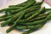 10-Minute Garlic Green Beans Recipe
