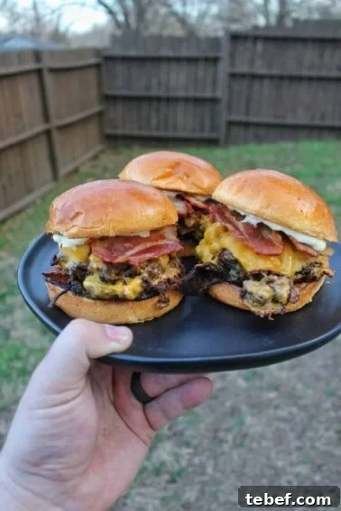 Pizza Smashburger Recipe: Crispy Beef Patty with Melty Pizza Toppings 14 cheesy onion smash burgers