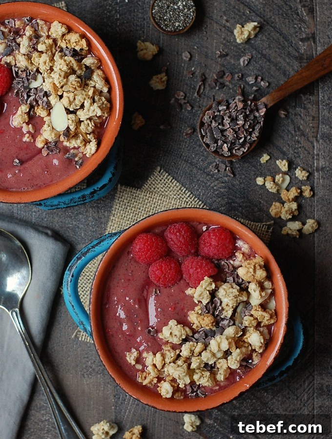 Week 6 Weekly Meal Plan & Grocery List for Families 16 Vegan chocolate raspberry smoothie bowl