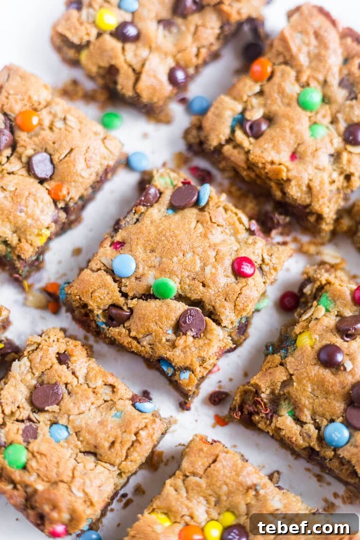 Flourless Monster Cookie Bars with M&M and Oats 4 no flour monster cookie bars