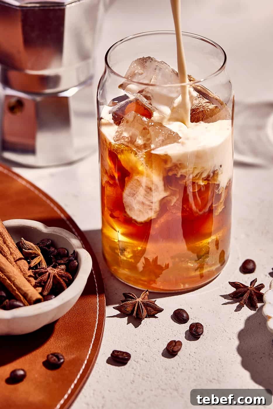 Iced Pumpkin Spice Latte Recipe: Creamy Fall Coffee at Home 3 iced pumpkin spice latte