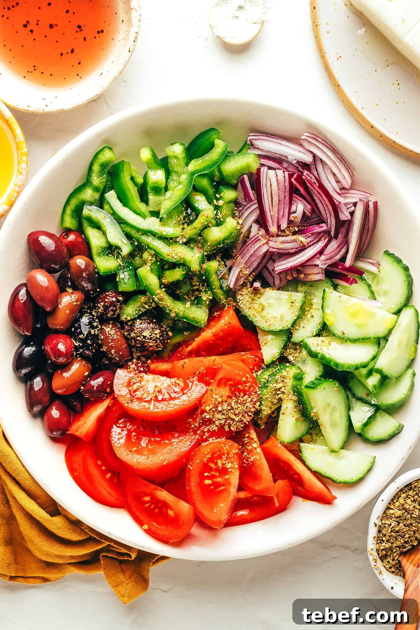 Authentic Greek Salad Recipe with Classic Ingredients 4 img 50144 3