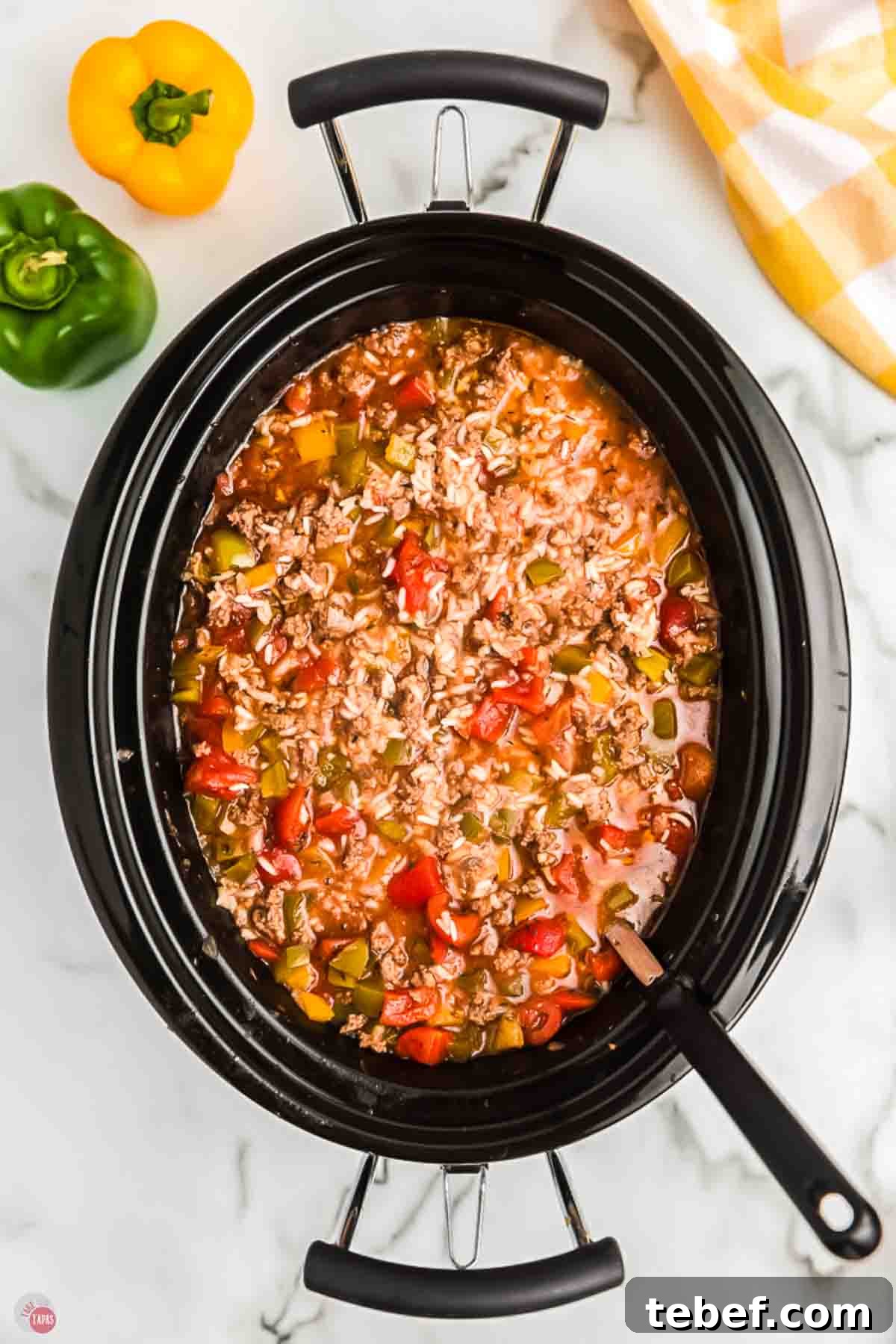 Slow Cooker Stuffed Pepper Soup Recipe for Comforting Weeknights 10 black crock pot with stuffed pepper soup