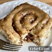 Maple Pecan Cinnamon Rolls: Classic Bakery-Style Recipe 8 Maple pecan cinnamon rolls with bite
