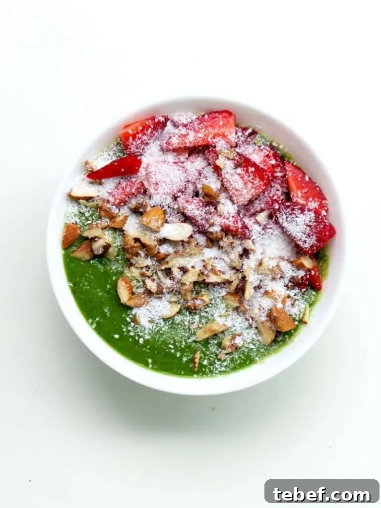 Anti-Inflammatory Green Smoothie Bowl for Better Wellness 3 Green Smoothie Bowl. This tasty anti-inflammatory recipe for a green smoothie bowl makes a super healthy breakfast or a healthy snack that is full of antioxidants, vitamins & minerals. It's also vegan, gluten-free, dairy-free and paleo! Super easy and takes only 5-minutes to make, try it! | www.beautybites.org