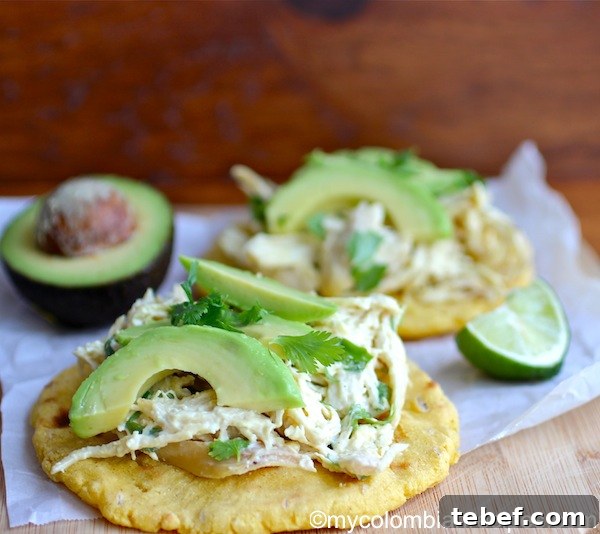 Chicken and Avocado Arepas: Crispy Corn Cakes with Creamy Filling 4 Arepa con Pollo y Aguacate