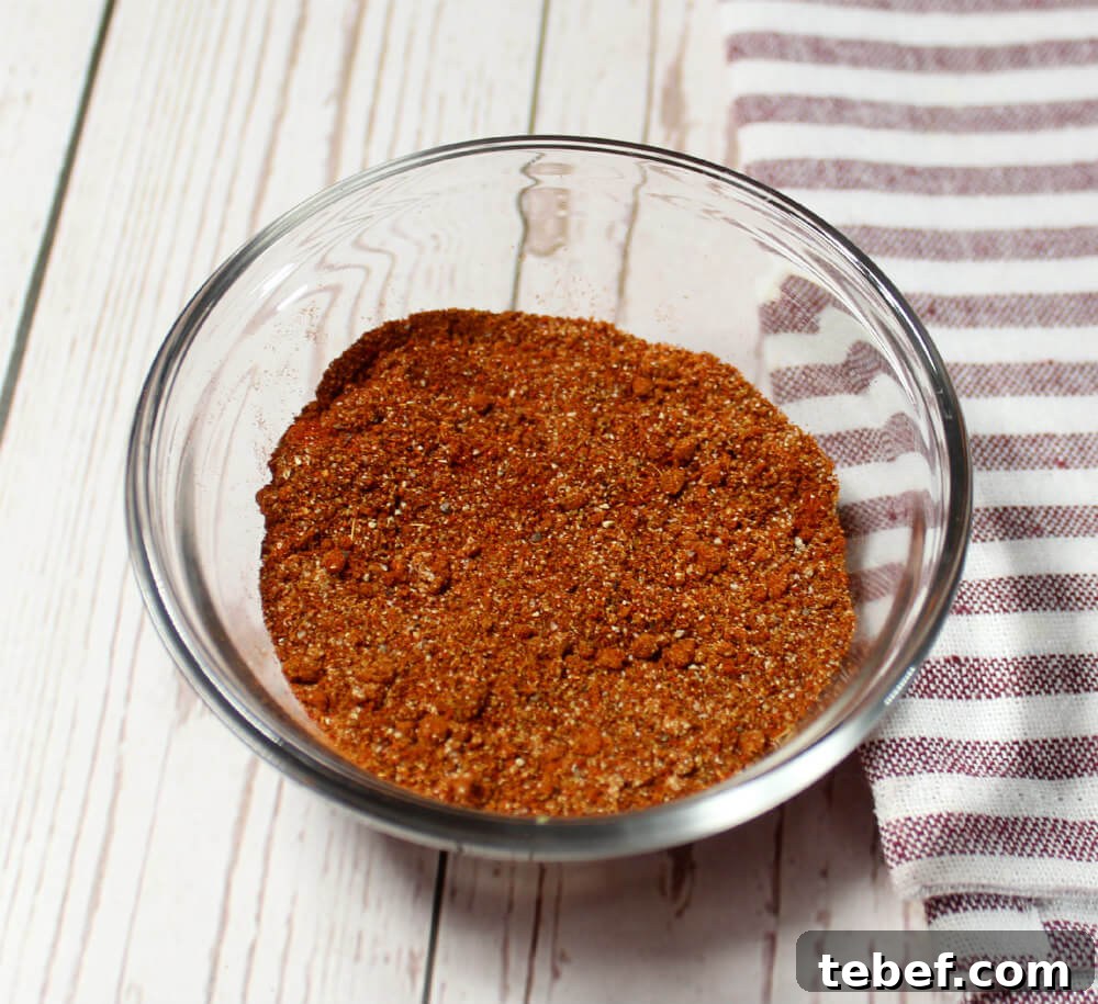 Keto Beef and Bacon Chili Recipe: Hearty Low-Carb Comfort Meal 5 Low-Carb Beef and Bacon Chili4