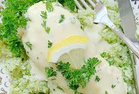 Skillet Creamy Lemon Chicken with Garlic and Herbs
