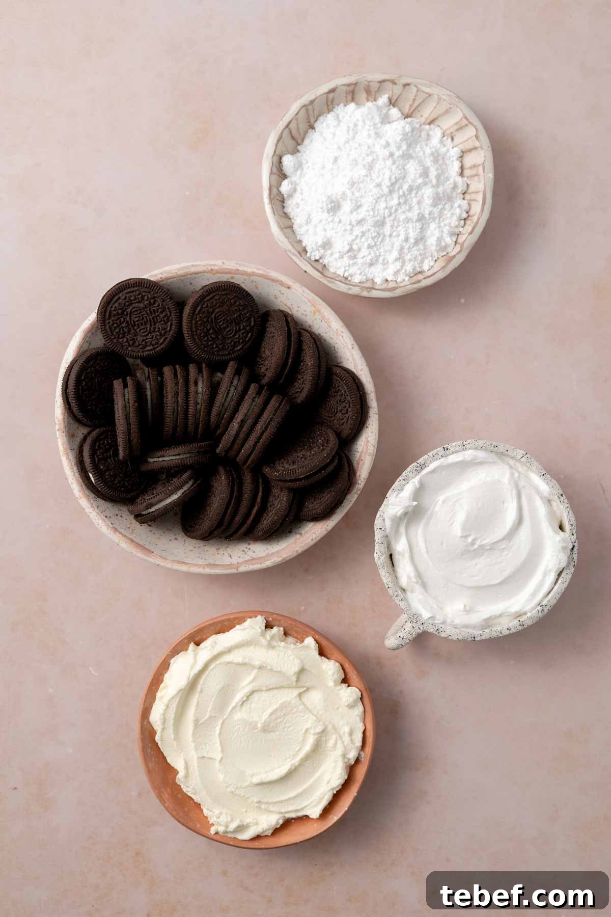 Ingredients needed to make no-bake Oreo cheesecake cups.