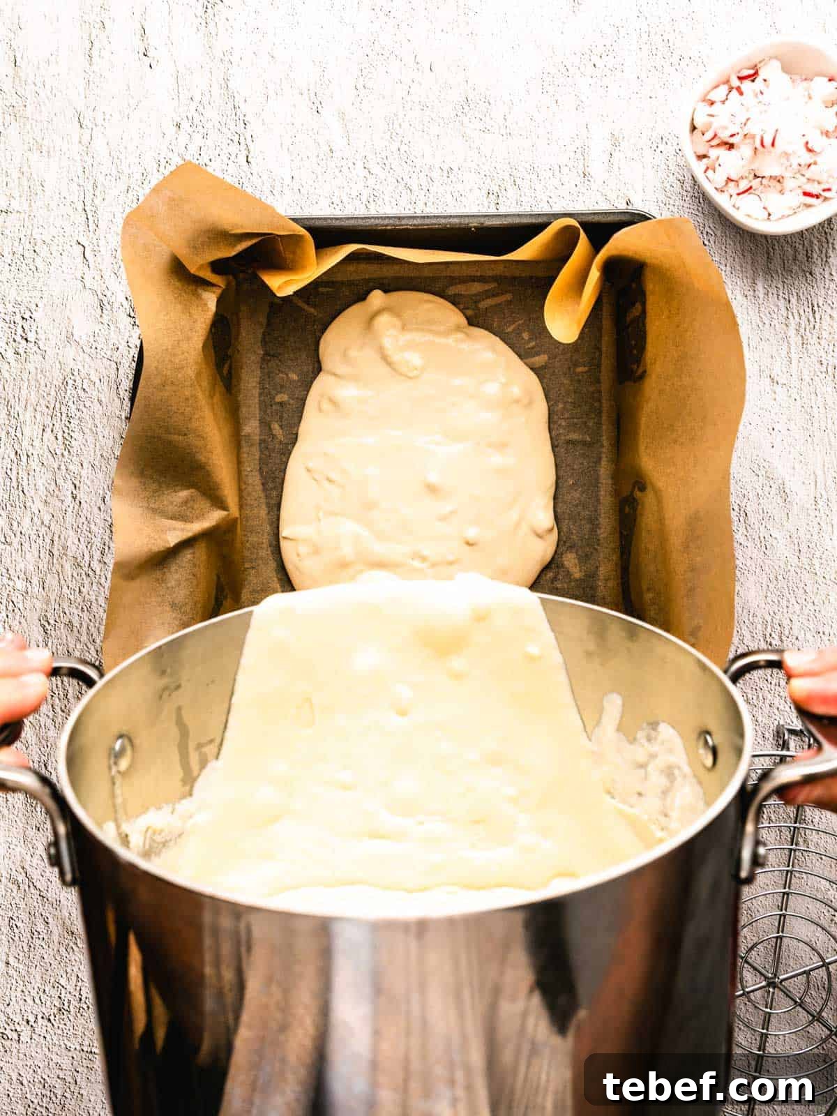 how to make white chocolate peppermint fudge step 7
